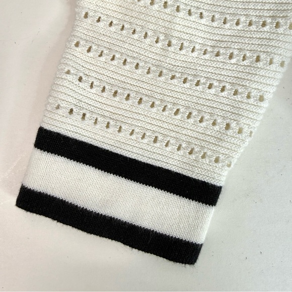 FRENCH CONNECTION Women Small Textured White Knit V-Neck Sweater Generous Sizing - Picture 11 of 16